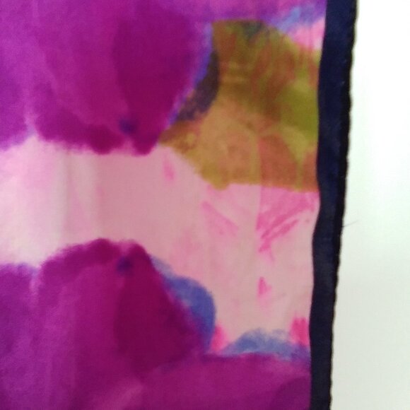 100% Silk ADRIENNE LANDAU Scarf - Picture 9 of 9